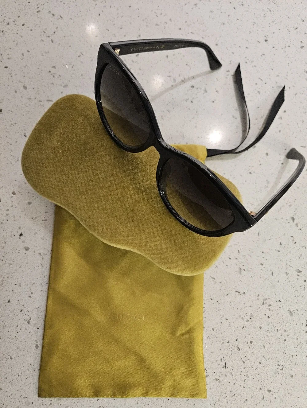 GUCCI womens Black Cat-Eye Sunglasses with Gradient Smoke Lenses
